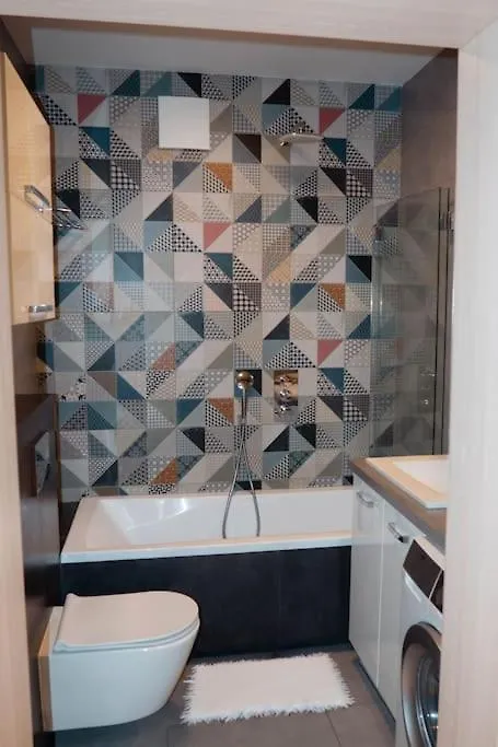 شقة Apartament Zebra Z Bezplatnym Parkingiem I Klimatyzacja بوزنان 0*,  بولندا
